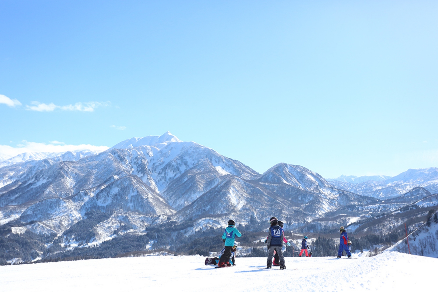 糸魚川駅からバスで行ける「シーサイドバレースキー場」冬季はウィンタースポーツも気軽に楽しめます！